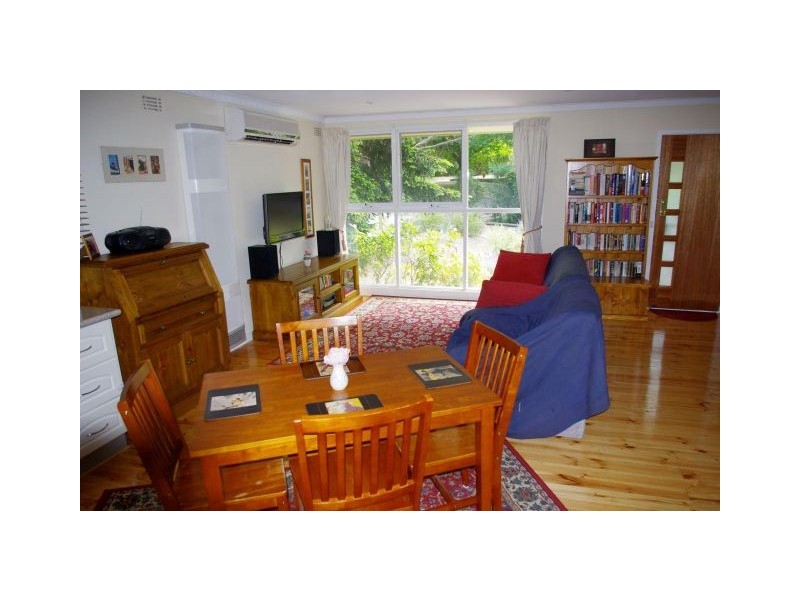 31 Gilbert Street, Hackett ACT 2602