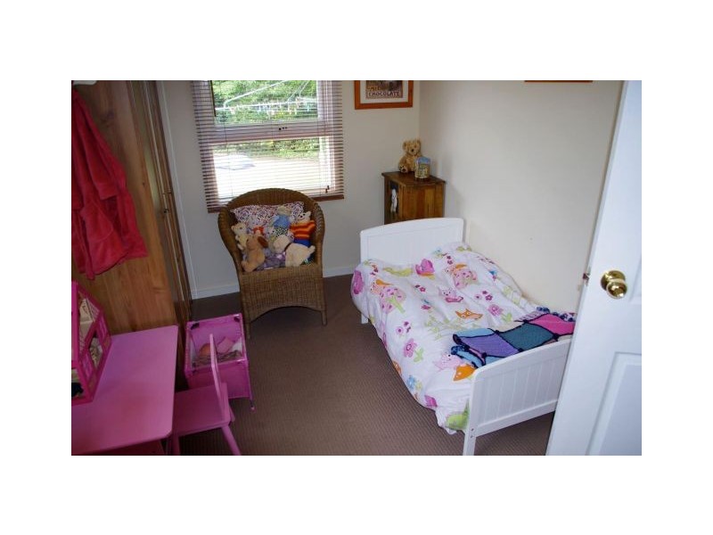 31 Gilbert Street, Hackett ACT 2602
