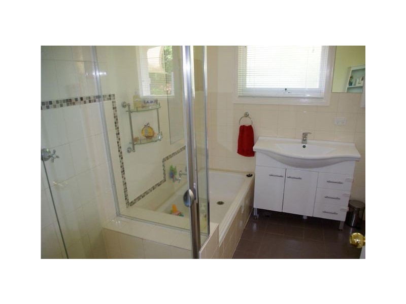 31 Gilbert Street, Hackett ACT 2602