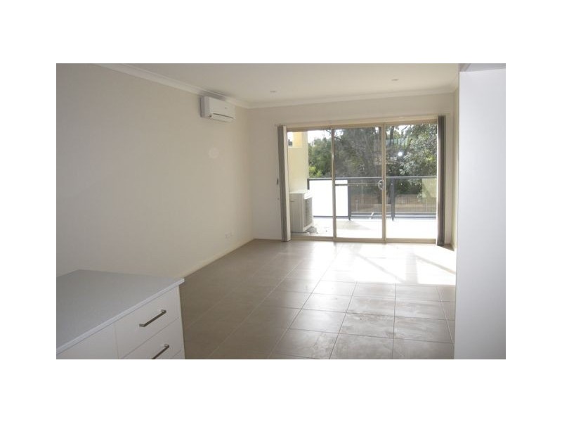 12/42 Goodwin Street, Lyneham ACT 2602