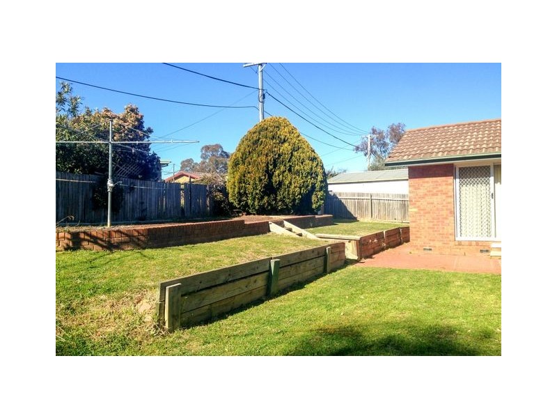 5 Ashley Drive, Wanniassa ACT 2903