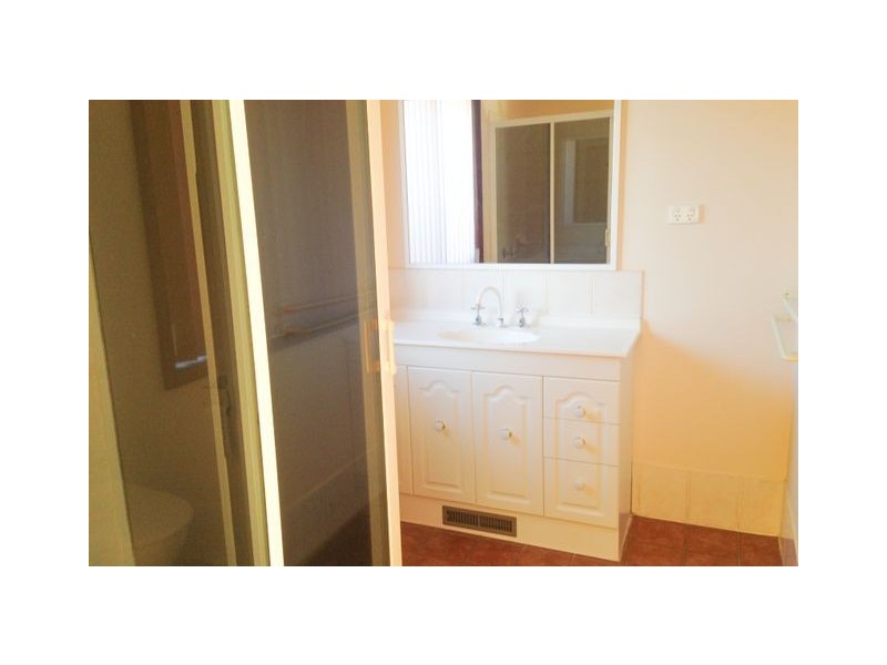 5 Ashley Drive, Wanniassa ACT 2903