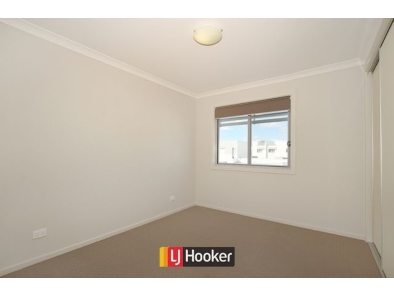 28 Fairfield Street, Crace ACT 2911