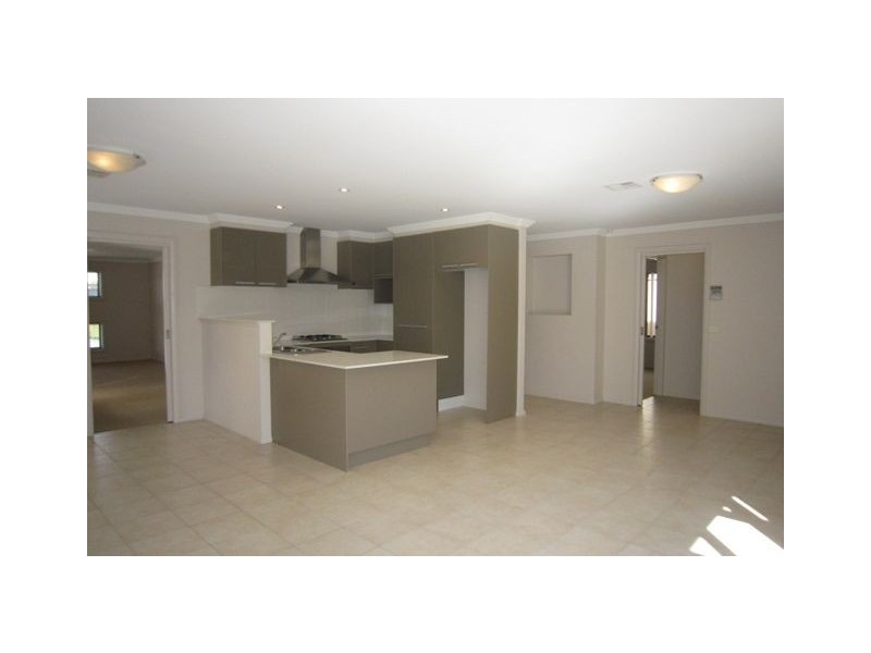 49 Kinloch Circuit, Bruce ACT 2617