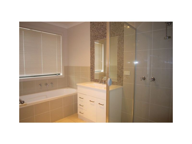 49 Kinloch Circuit, Bruce ACT 2617