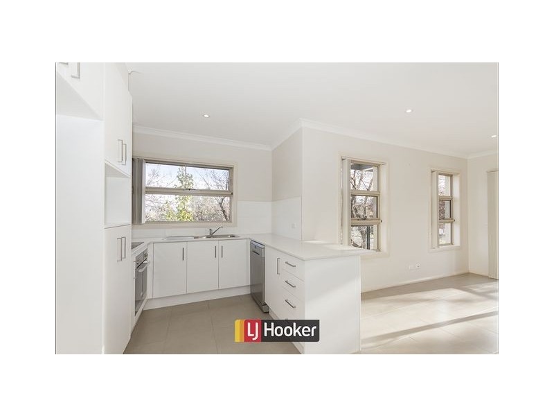 8/42 Goodwin Street, Lyneham ACT 2602