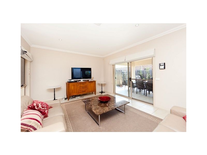 4 Daniels Street, Franklin ACT 2913