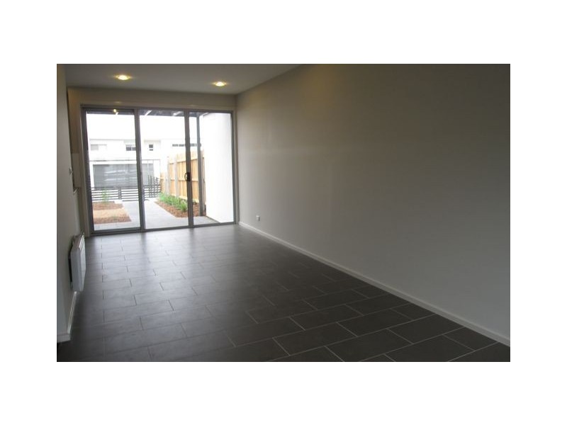 16 Redruth Street, Crace ACT 2911