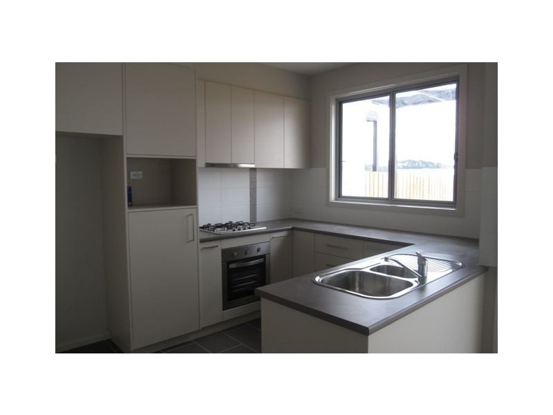 16 Redruth Street, Crace ACT 2911