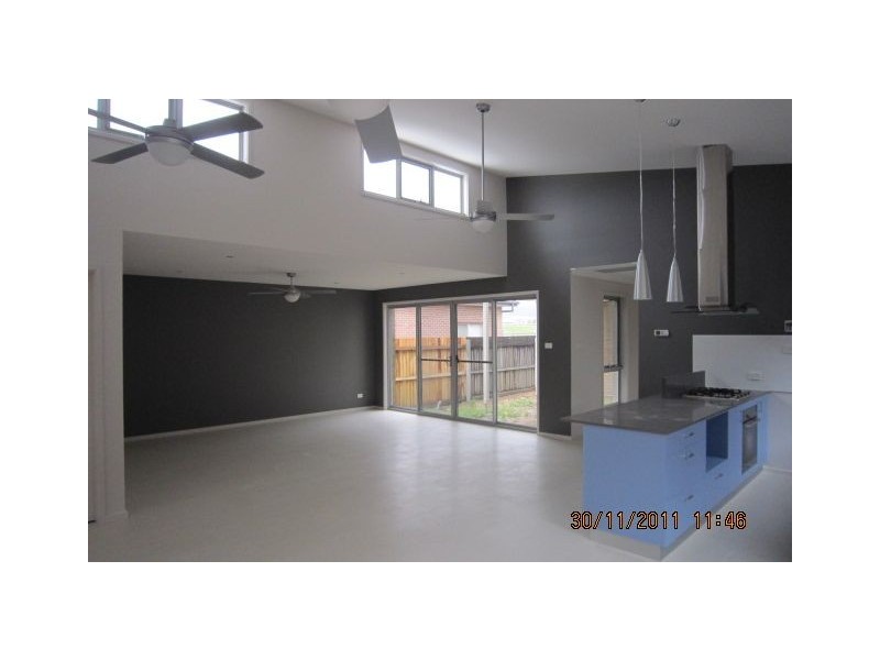 35 Paquita Street, Forde ACT 2914