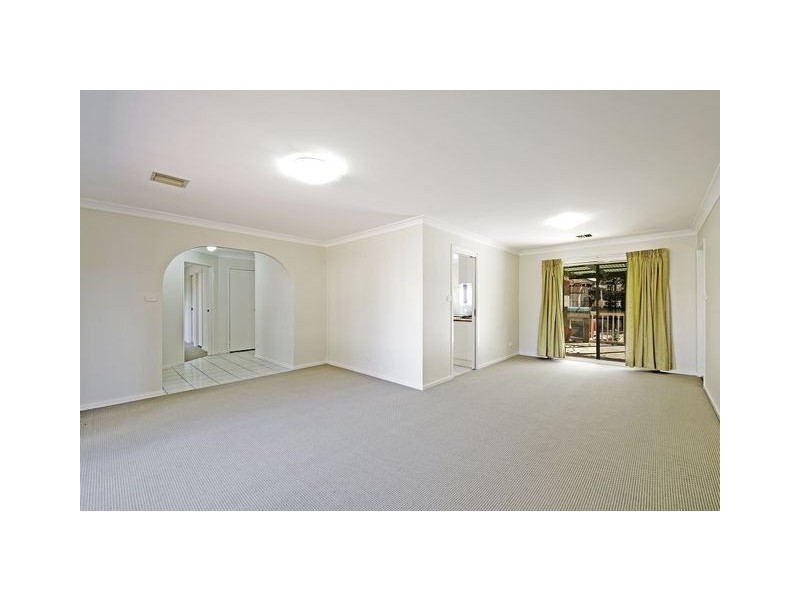 35 Macedon Crescent, Palmerston ACT 2913