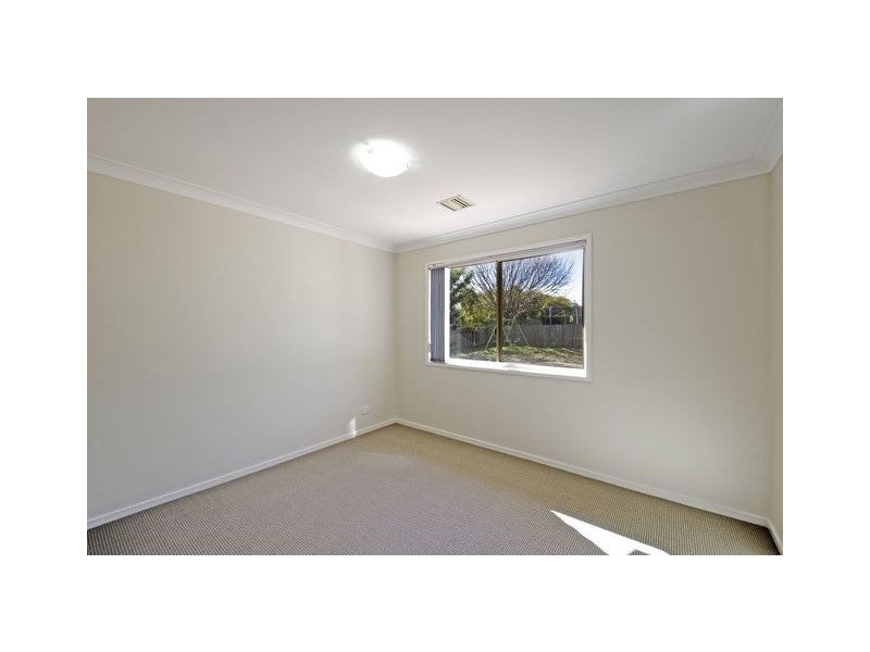 35 Macedon Crescent, Palmerston ACT 2913