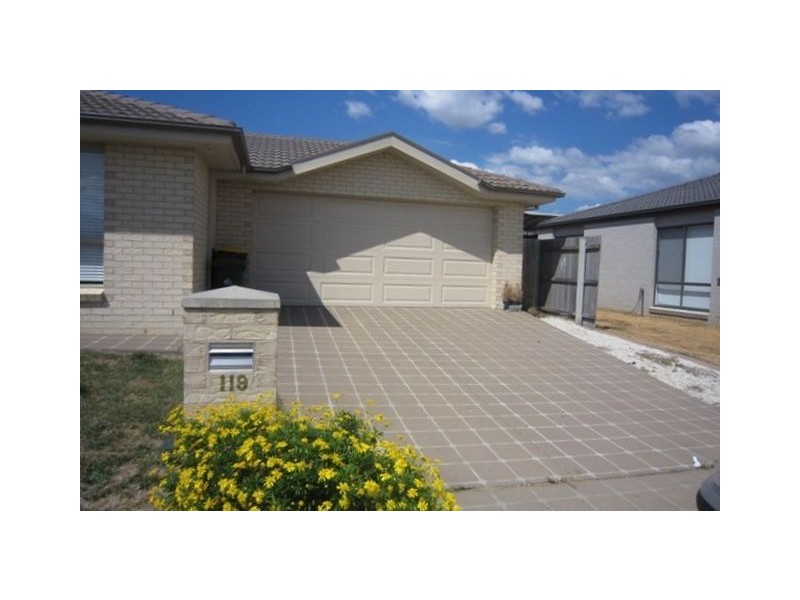 119 Christina Stead Street, Franklin ACT 2913