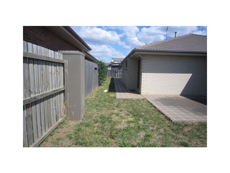 119 Christina Stead Street, Franklin ACT 2913