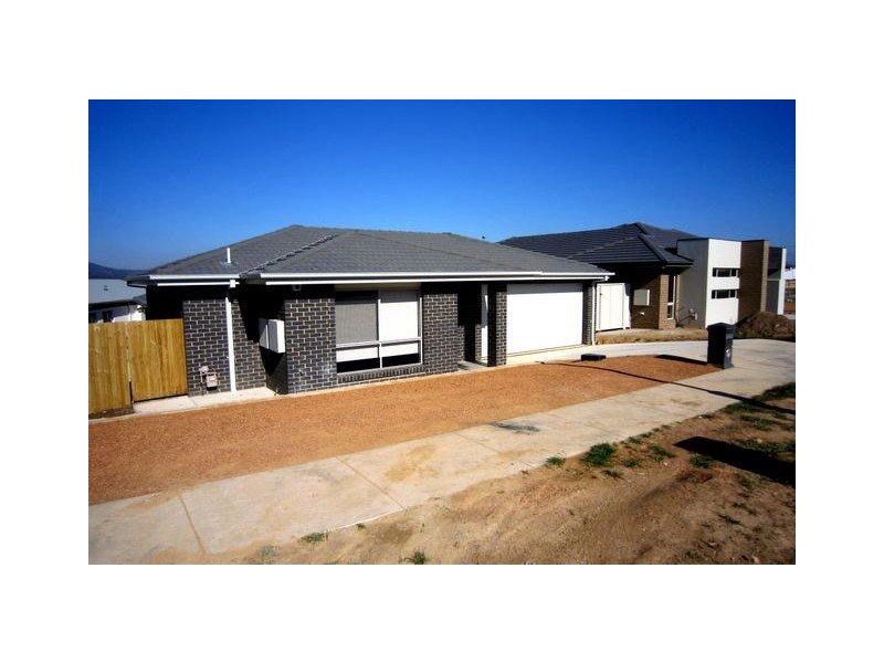 54 Albatross Street, Harrison ACT 2914