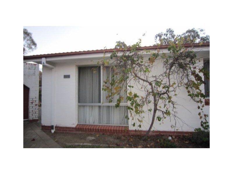 7a2 Belbin Place, Macquarie ACT 2614