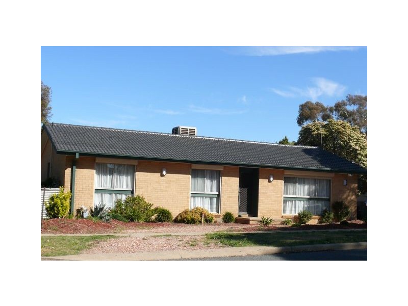 104 O’Halloran Circuit, Kambah ACT 2902