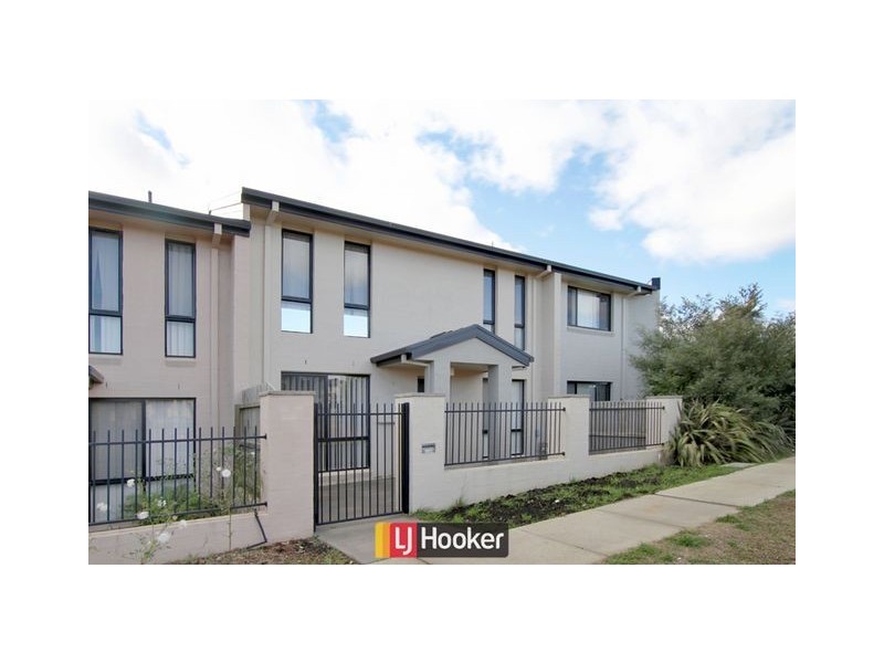 69 Mary Gillespie Avenue, Gungahlin ACT 2912