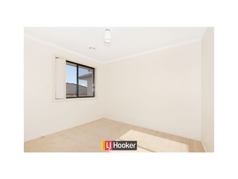 69 Mary Gillespie Avenue, Gungahlin ACT 2912