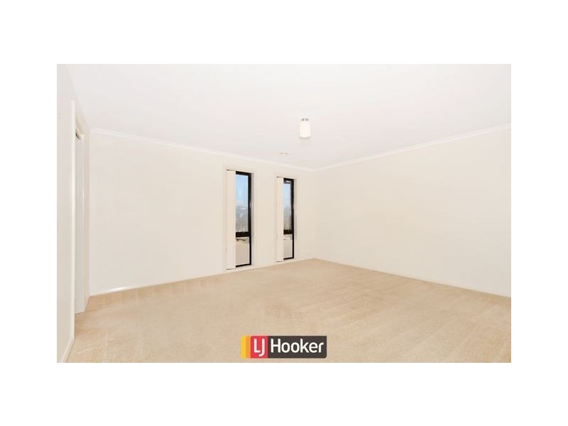 69 Mary Gillespie Avenue, Gungahlin ACT 2912