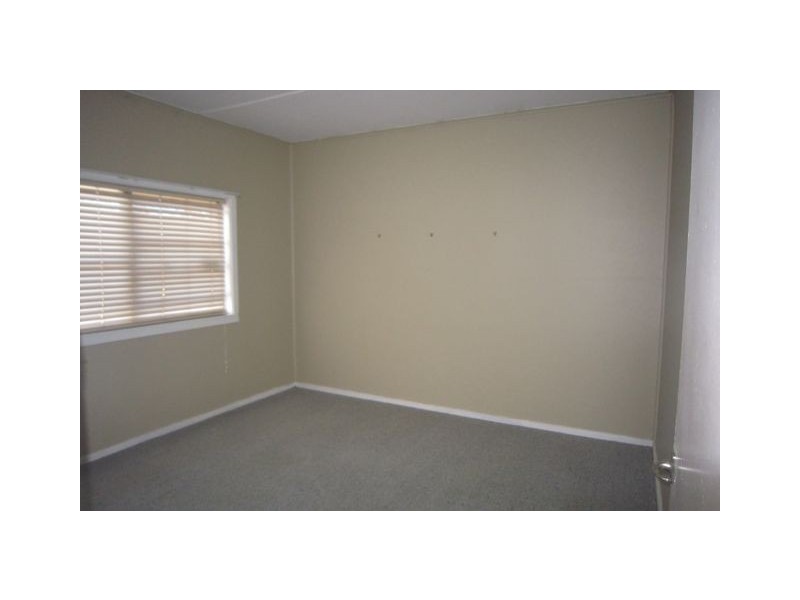 . Kaveneys Road, Hall ACT 2618