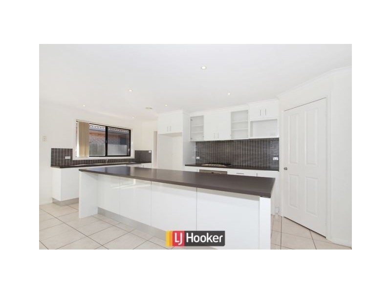 42 Kitty McEwan Street, Mckellar ACT 2617