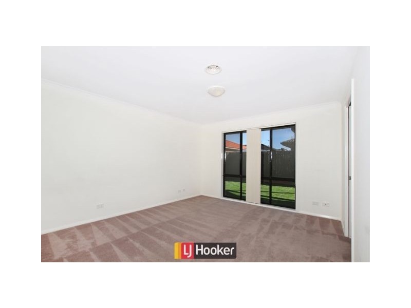 42 Kitty McEwan Street, Mckellar ACT 2617