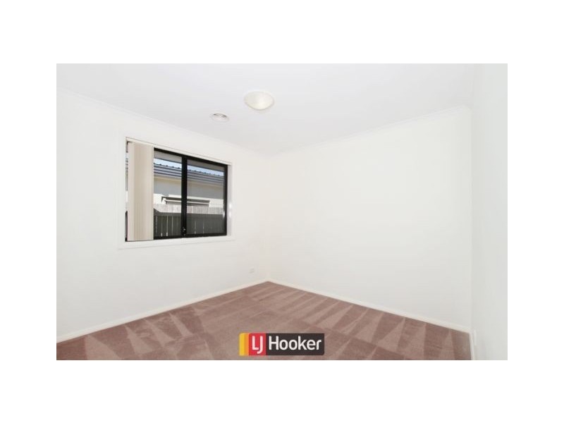 42 Kitty McEwan Street, Mckellar ACT 2617