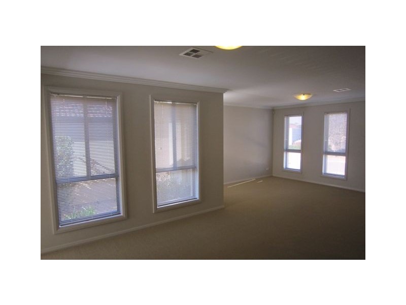 51 Kinloch Circuit, Bruce ACT 2617