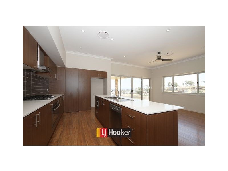 35 Lucy Beeton Street, Bonner ACT 2914