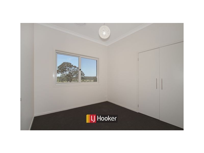 35 Lucy Beeton Street, Bonner ACT 2914
