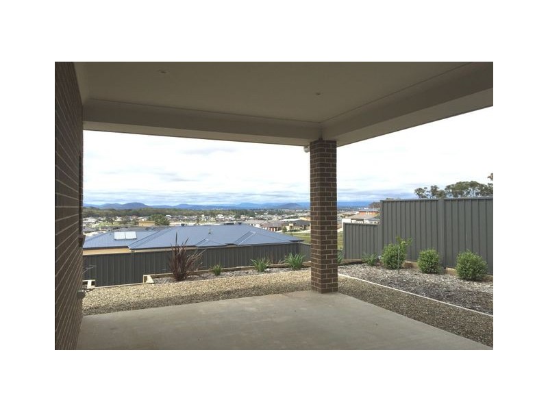 35 Lucy Beeton Street, Bonner ACT 2914