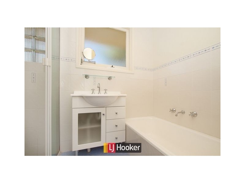 4 Fenner Street, Downer ACT 2602