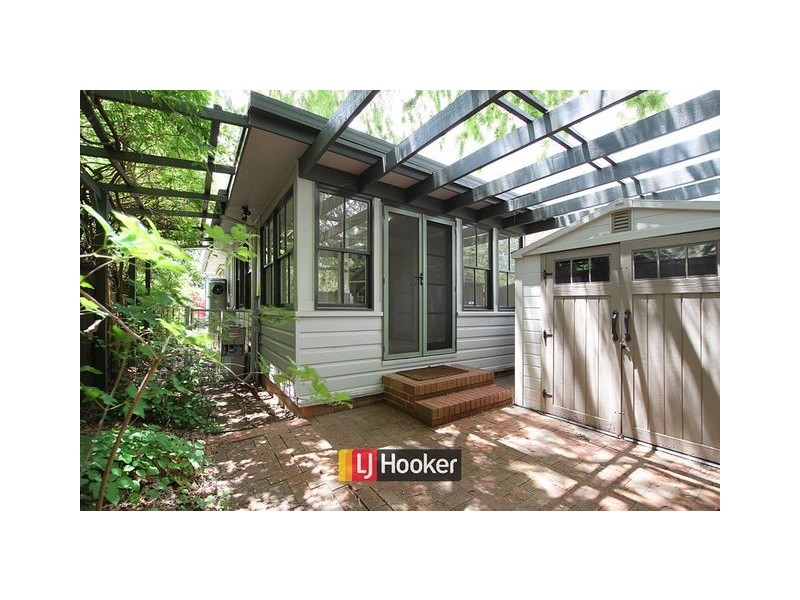 12 Hargraves Crescent, Ainslie ACT 2602