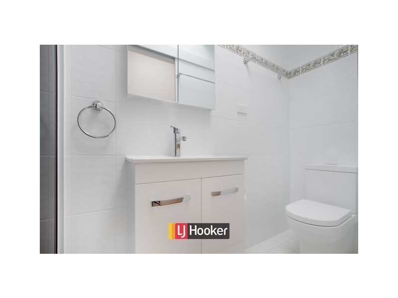 6a Owen Crescent, Lyneham ACT 2602