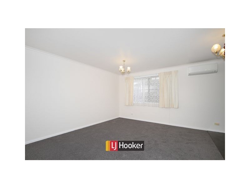 6a Owen Crescent, Lyneham ACT 2602