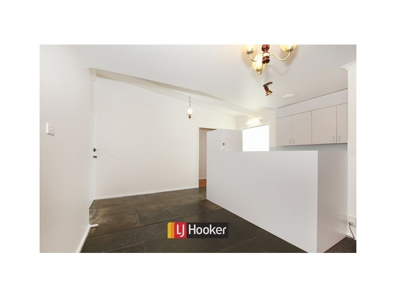 6a Owen Crescent, Lyneham ACT 2602
