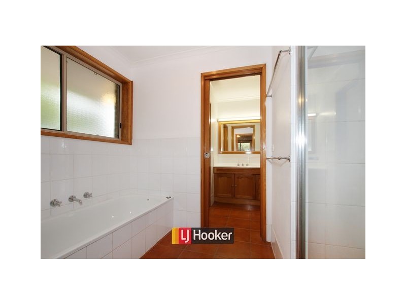 27B Arabana Street, Aranda ACT 2614