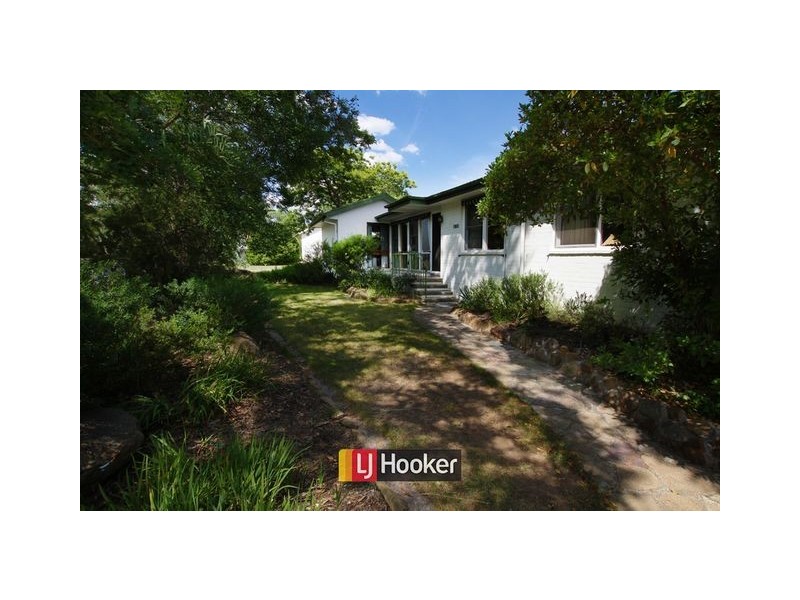 13 Gilruth Street, Hackett ACT 2602
