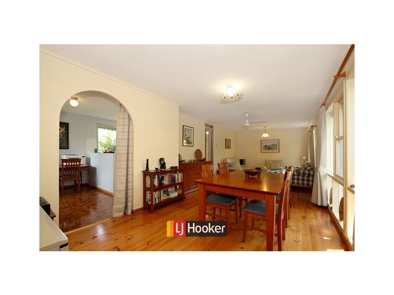 13 Gilruth Street, Hackett ACT 2602