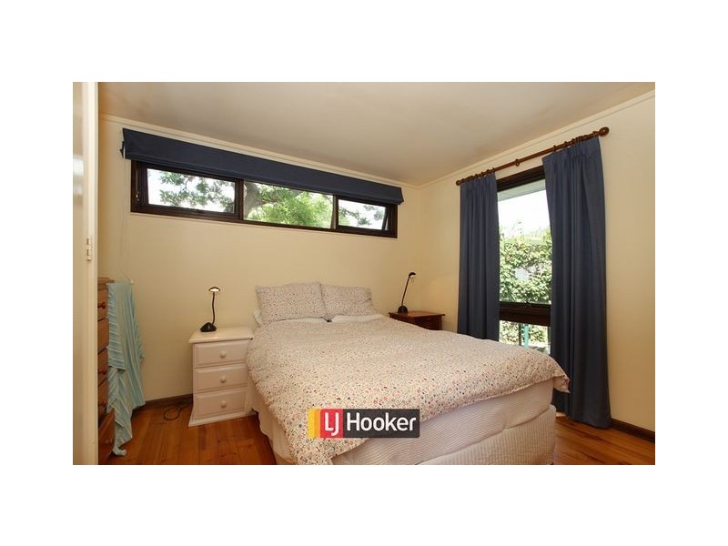 13 Gilruth Street, Hackett ACT 2602