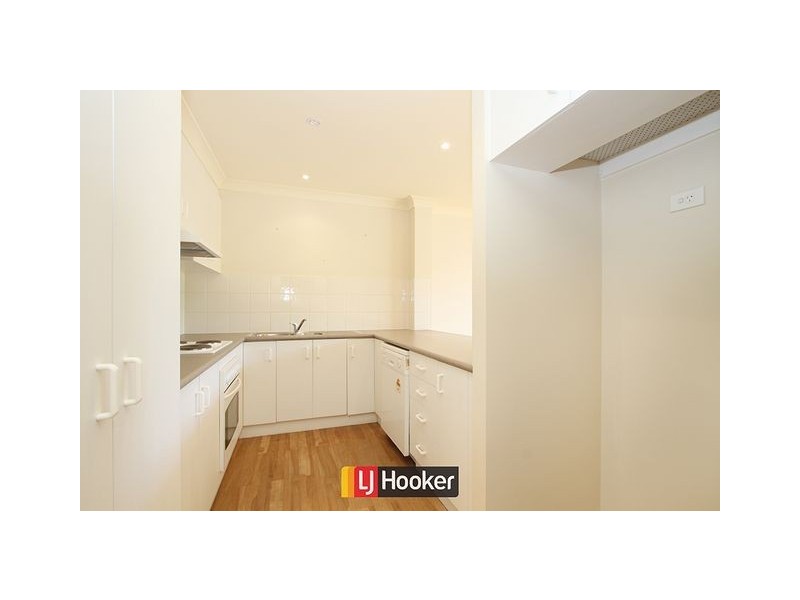 60/23 Aspinall Street, Watson ACT 2602