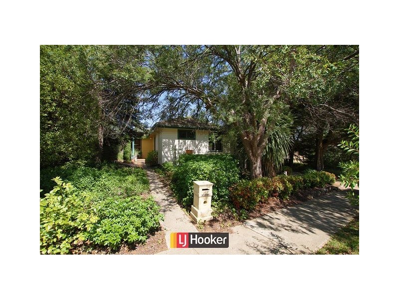 60 Hannan Crescent, Ainslie ACT 2602