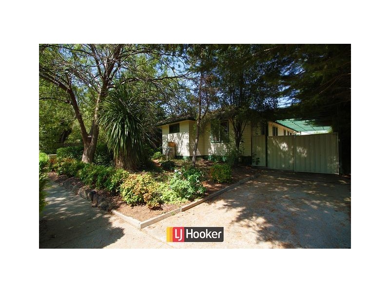 60 Hannan Crescent, Ainslie ACT 2602