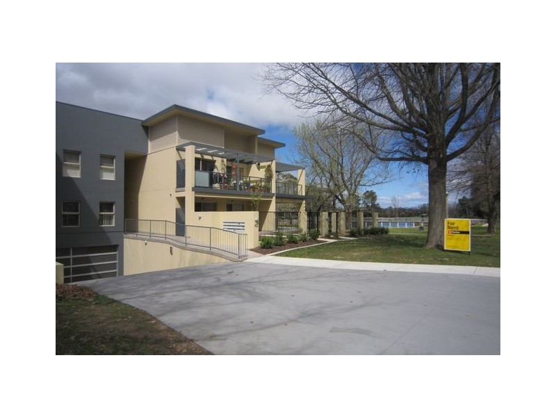 10/42 Goodwin Street, Lyneham ACT 2602