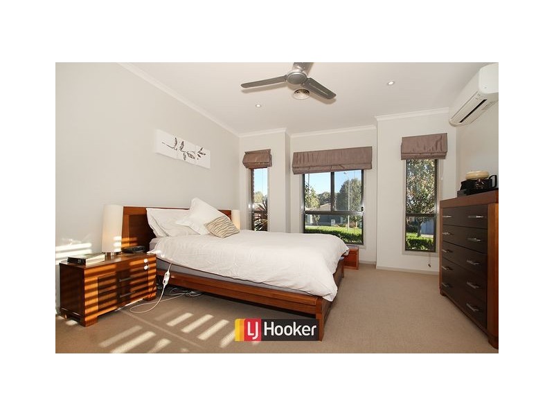 53 Flos Greig Street, Watson ACT 2602