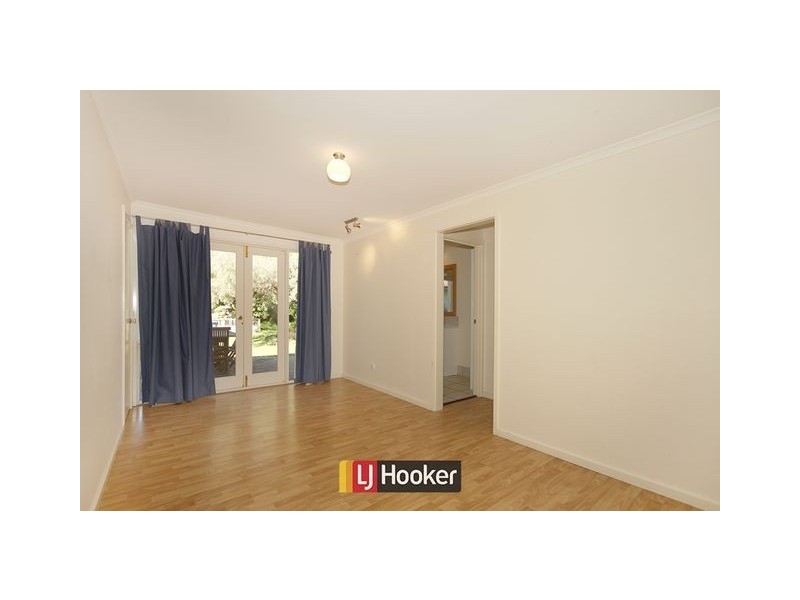 8 Jordan Place, Watson ACT 2602
