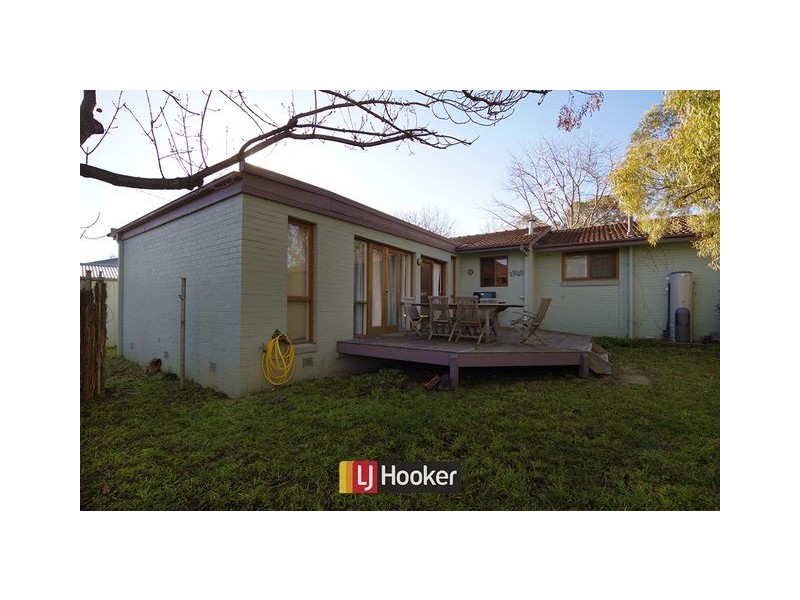 8 Jordan Place, Watson ACT 2602