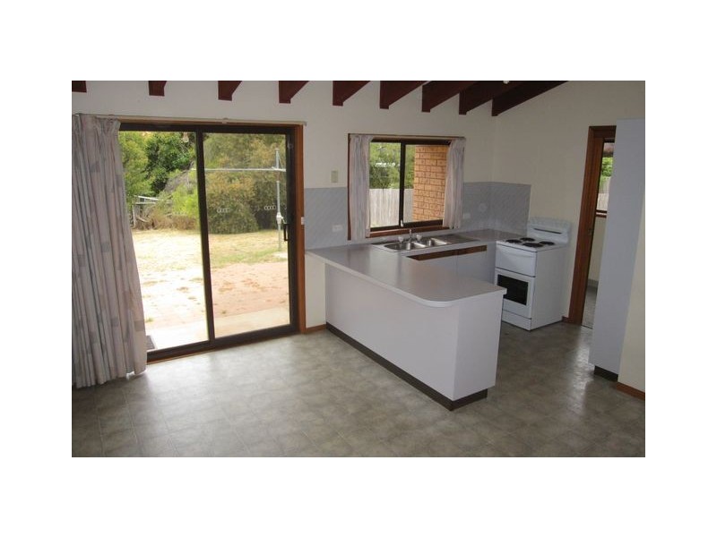 7 Piguenit Close, Lyneham ACT 2602