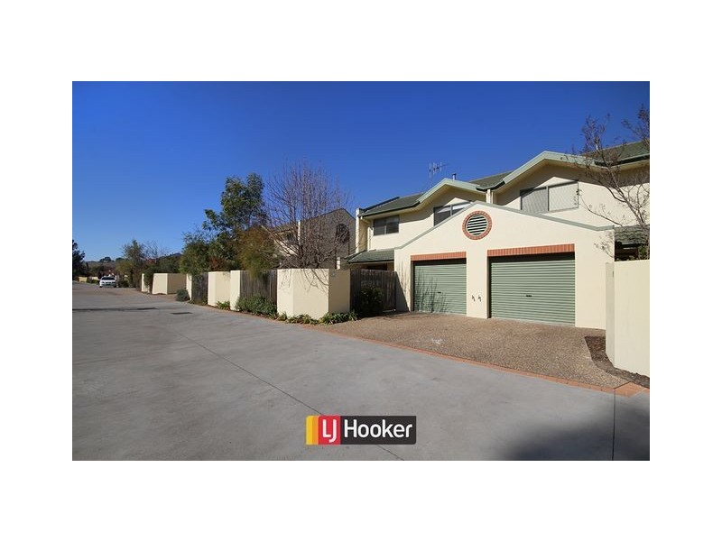 12/10 Federal Highway, Watson ACT 2602